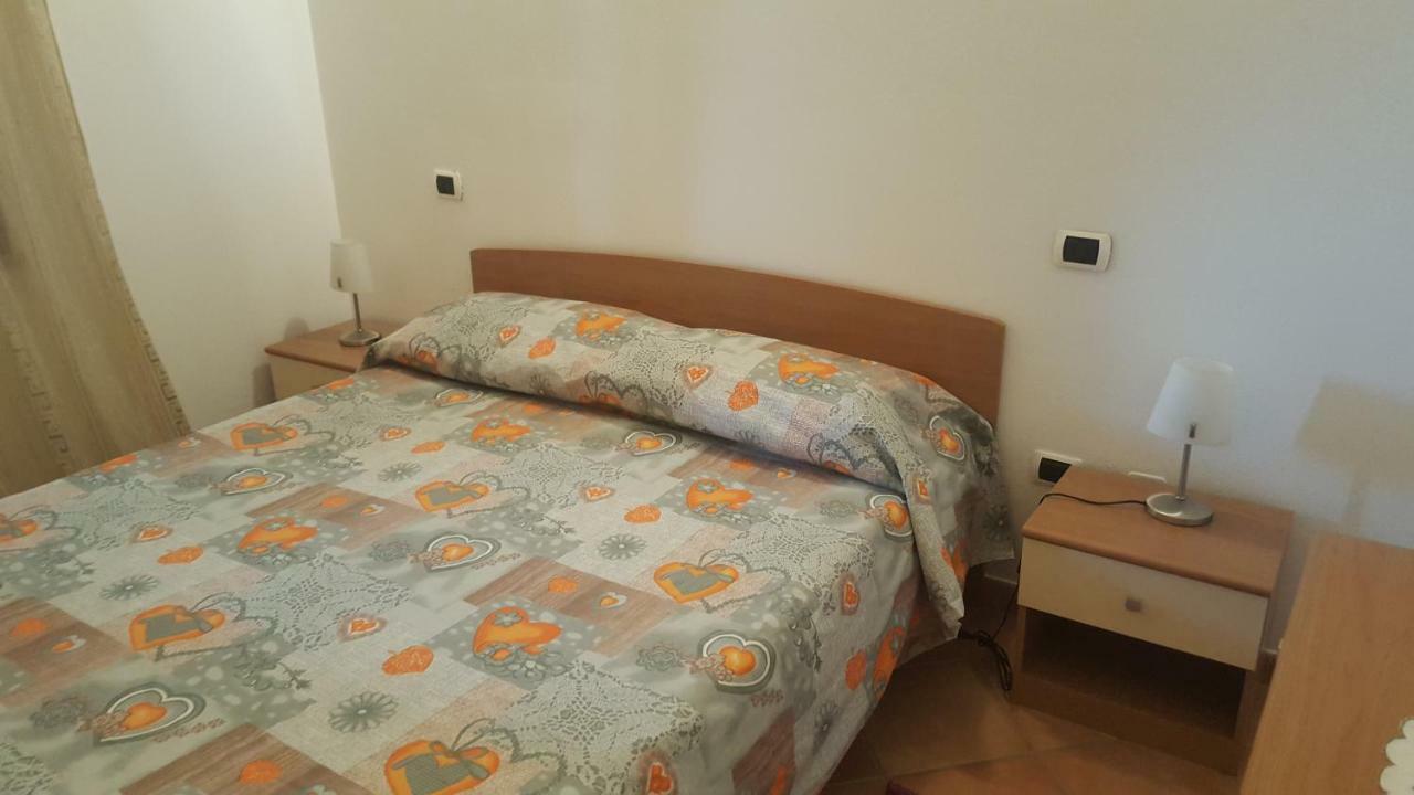 Appartamento A Pula Vicino Al Mare Exterior photo
